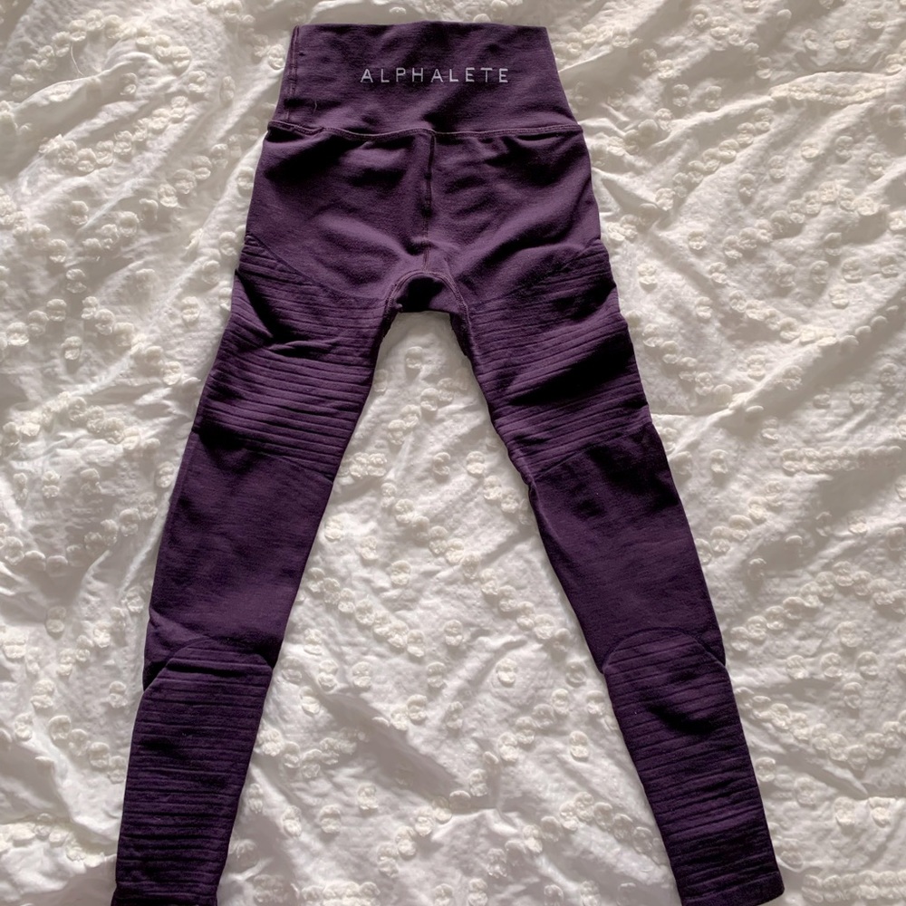 Alphalete Revival Leggings